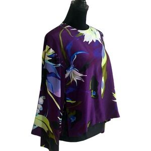 Psophia Silk Blouse with Flower Print in Violet Size Small